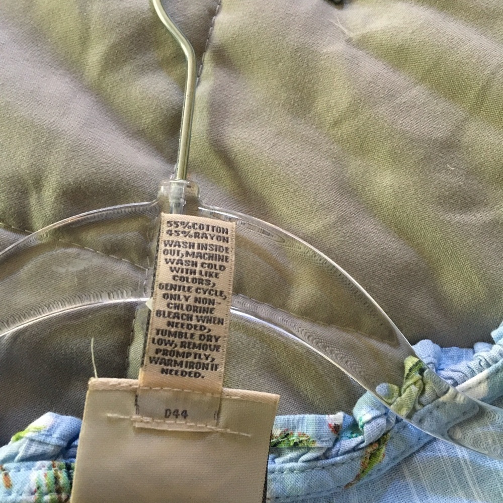 St. John's Bay Blue Floral V Neck Tunic Top Large - Picture 6 of 8